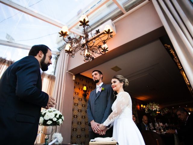 O casamento de Maurício e Ana Júlia em Florianópolis, Santa Catarina 44