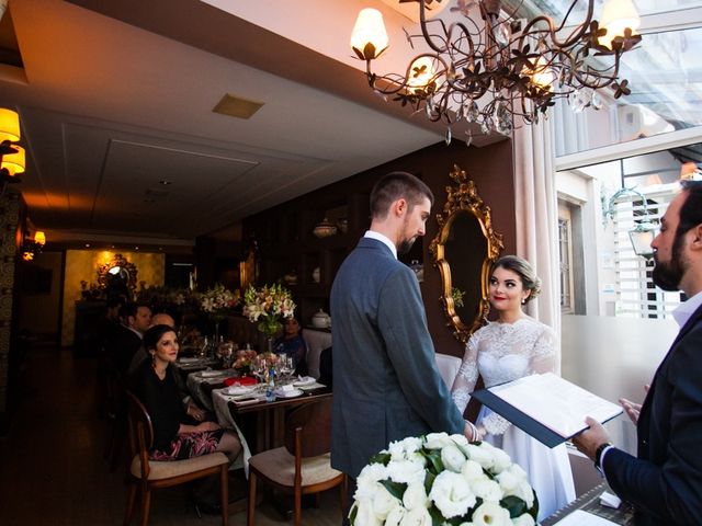 O casamento de Maurício e Ana Júlia em Florianópolis, Santa Catarina 55