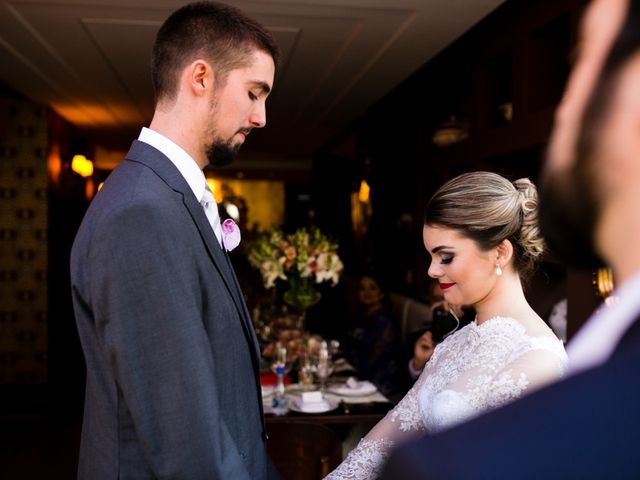 O casamento de Maurício e Ana Júlia em Florianópolis, Santa Catarina 58