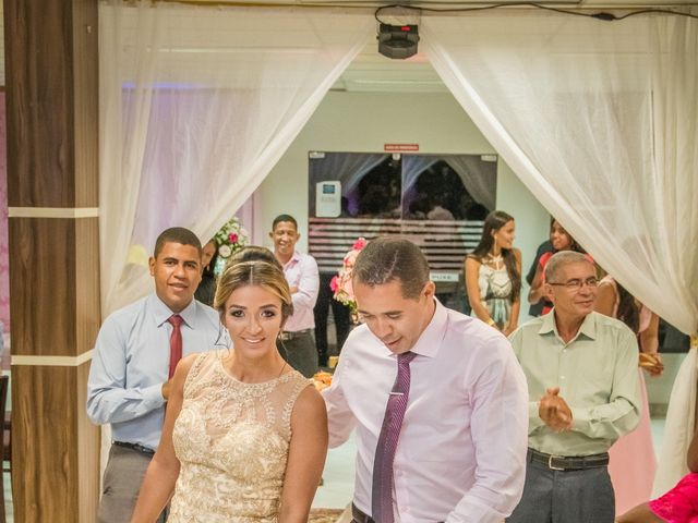 O casamento de Ivisson e Crislei em Pojuca, Bahia 6