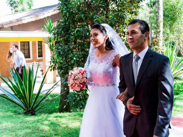 O casamento de Müller e Rafaela em Arujá, São Paulo Estado 35