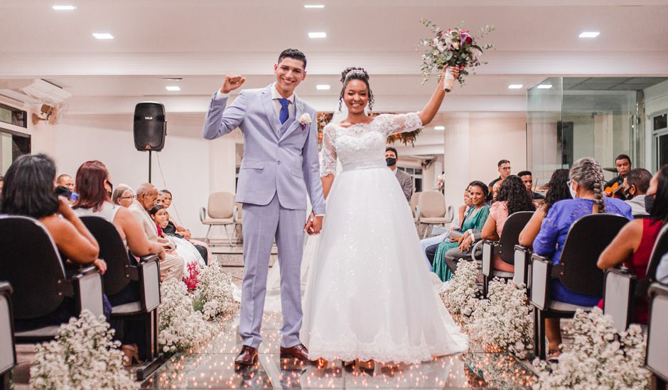 O casamento de Carlos Eduardo e Brieeny Késya em Cariacica, Espírito Santo