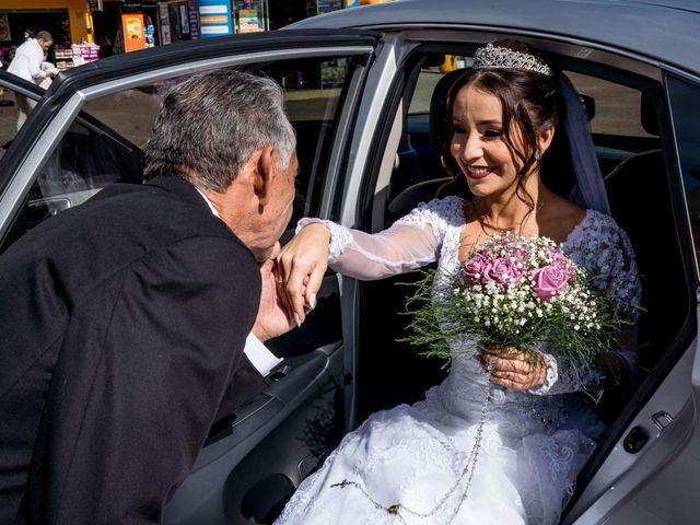 O casamento de Fábio e Iris em São José dos Pinhais, Paraná 19