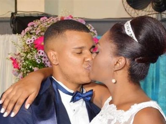 O casamento de Ricardo e Francyane  em São Gonçalo, Rio de Janeiro 20