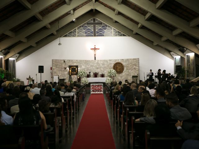 O casamento de Vinicius e Barbara em Belo Horizonte, Minas Gerais 22