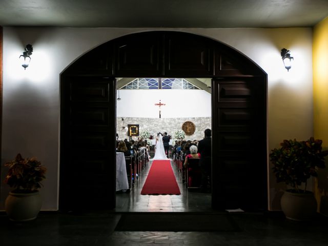 O casamento de Vinicius e Barbara em Belo Horizonte, Minas Gerais 35