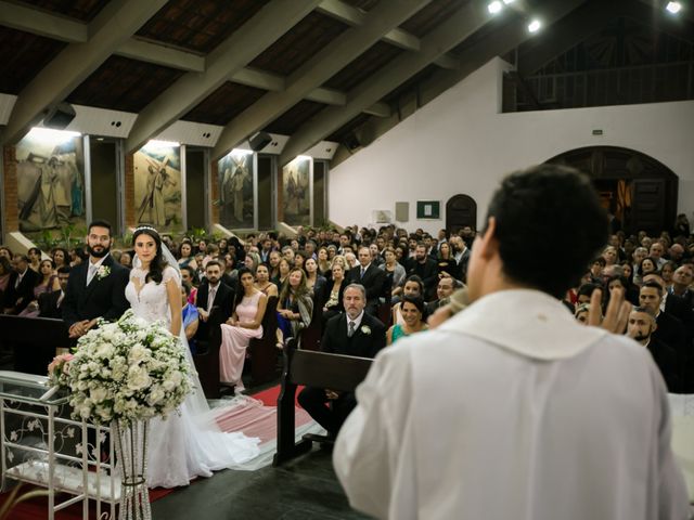 O casamento de Vinicius e Barbara em Belo Horizonte, Minas Gerais 41