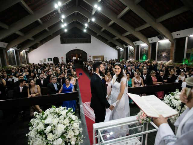 O casamento de Vinicius e Barbara em Belo Horizonte, Minas Gerais 44