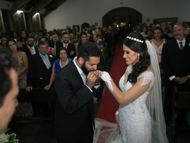 O casamento de Vinicius e Barbara em Belo Horizonte, Minas Gerais 62