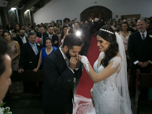 O casamento de Vinicius e Barbara em Belo Horizonte, Minas Gerais 63