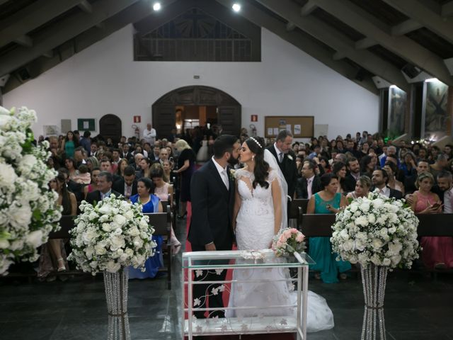 O casamento de Vinicius e Barbara em Belo Horizonte, Minas Gerais 82