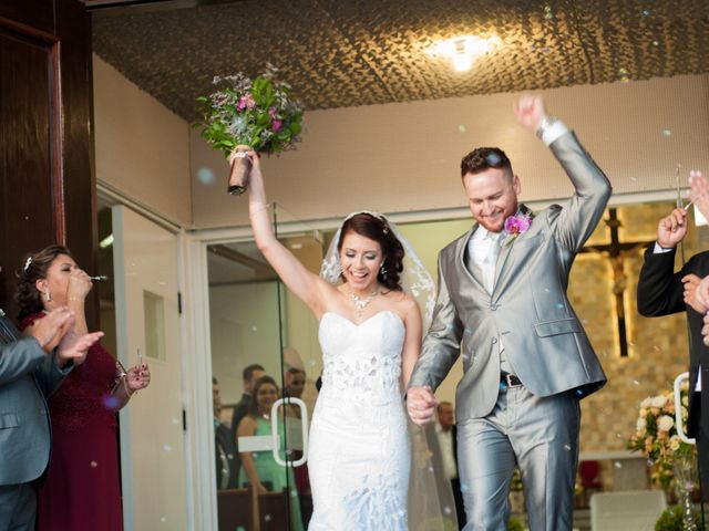 O casamento de Helio e Luana em Curitiba, Paraná 21