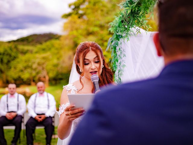 O casamento de Bru e Mila em Sarzedo, Minas Gerais 64