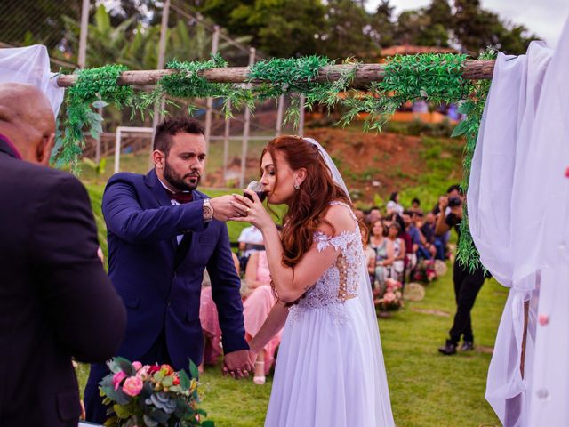 O casamento de Bru e Mila em Sarzedo, Minas Gerais 82