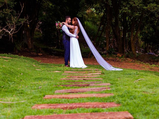 O casamento de Bru e Mila em Sarzedo, Minas Gerais 96