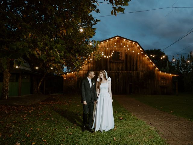 O casamento de MARCOS e PAOLA em Caxias do Sul, Rio Grande do Sul 473