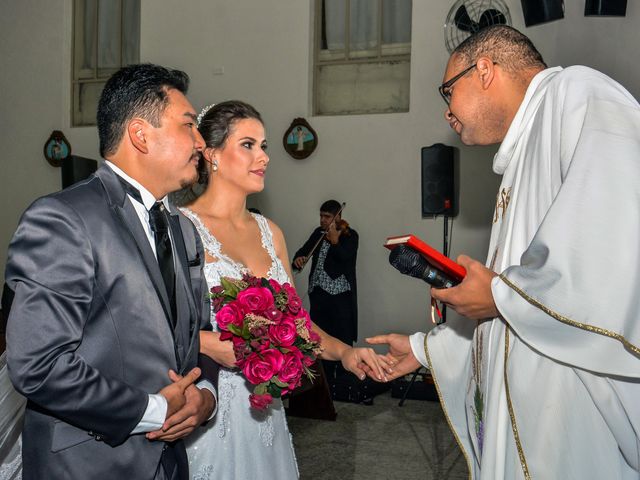 O casamento de Rodrigo e Sandra em Osasco, São Paulo 13