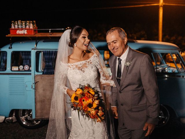 O casamento de Rafael e Paola em Joinville, Santa Catarina 17