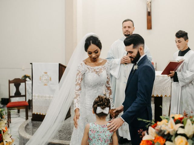 O casamento de Rafael e Paola em Joinville, Santa Catarina 35