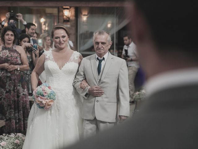O casamento de Constantin e Tatiane em Ilhabela, São Paulo Estado 22