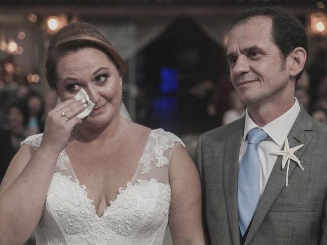 O casamento de Constantin e Tatiane em Ilhabela, São Paulo Estado 30