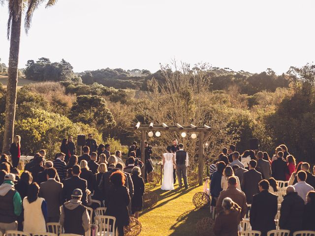 O casamento de Júnior e Priscila em Curitiba, Paraná 27