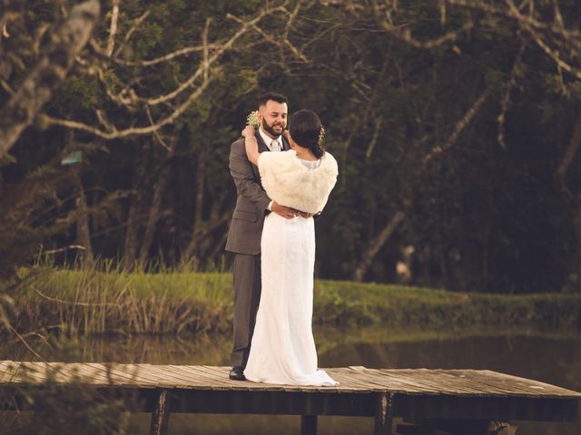 O casamento de Júnior e Priscila em Curitiba, Paraná 32