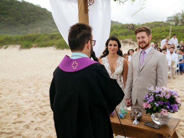 O casamento de Paulo e Michelle em Florianópolis, Santa Catarina 69