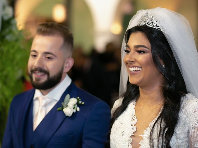 O casamento de Fernando e larissa em Belo Horizonte, Minas Gerais 113