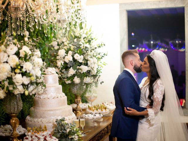 O casamento de Fernando e larissa em Belo Horizonte, Minas Gerais 143