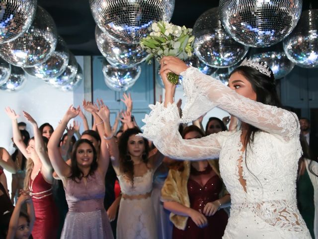 O casamento de Fernando e larissa em Belo Horizonte, Minas Gerais 181