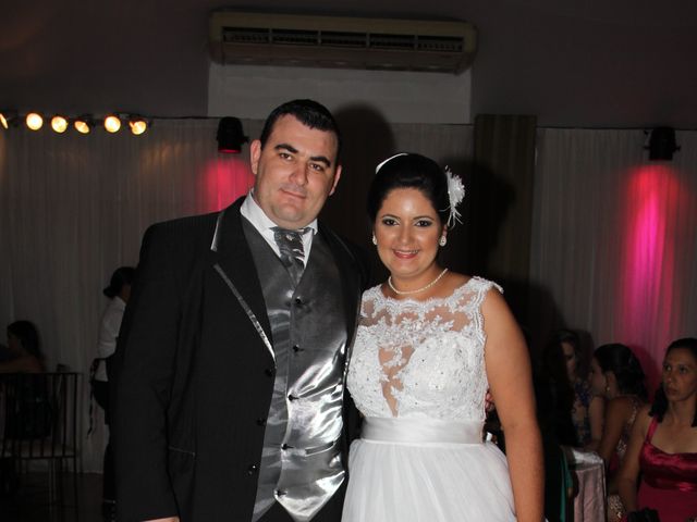 O casamento de Rafael e Daniele em Sorriso, Mato Grosso 76