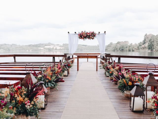 O casamento de Victor e Carolina em Campo Largo, Paraná 16