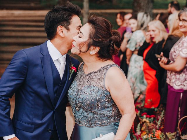 O casamento de Victor e Carolina em Campo Largo, Paraná 29