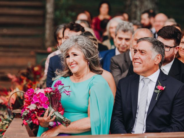 O casamento de Victor e Carolina em Campo Largo, Paraná 45