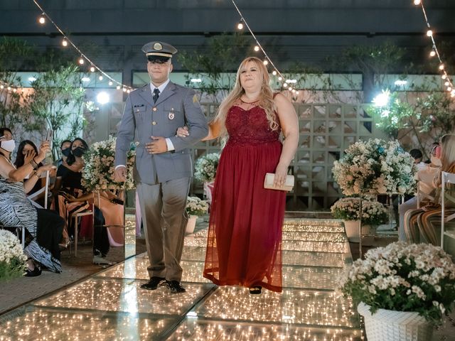 O casamento de Glauber e Larissa em Gama, Distrito Federal 21