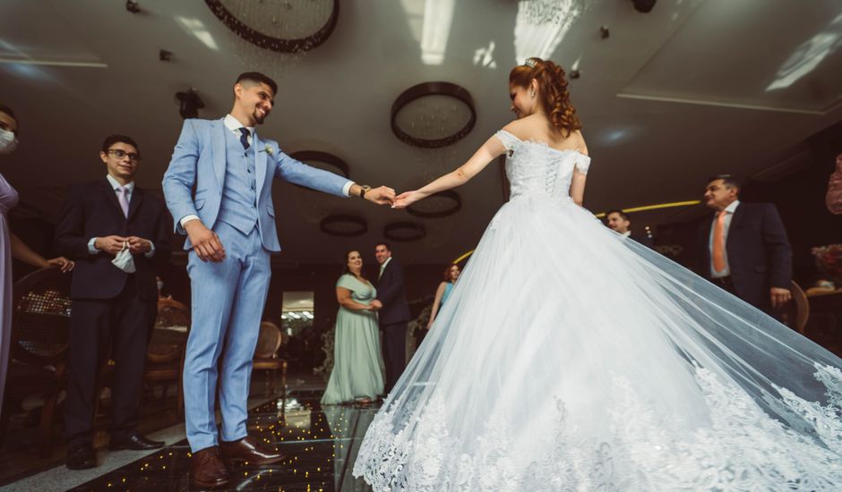 O casamento de Gabriel Vieira Santos e Rebeca Genari em São Paulo