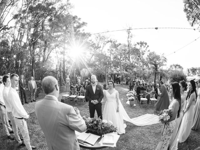 O casamento de Roger e Malu em Fraiburgo, Santa Catarina 19