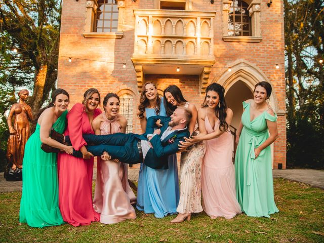 O casamento de Roger e Malu em Fraiburgo, Santa Catarina 32