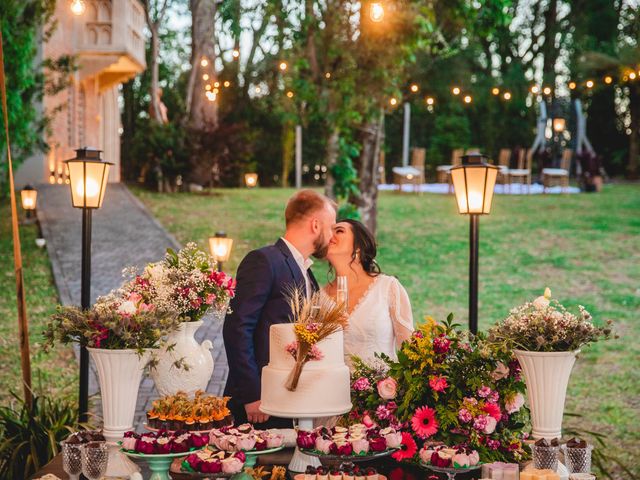 O casamento de Roger e Malu em Fraiburgo, Santa Catarina 37