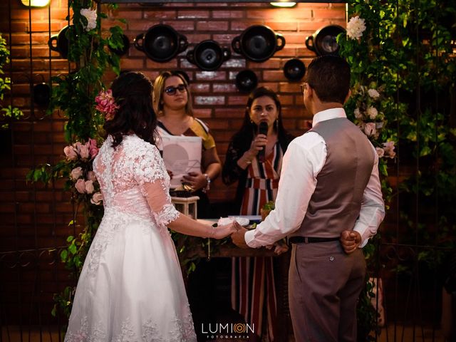 O casamento de Tiago  e AlyneKezia em Santarém, Pará 5