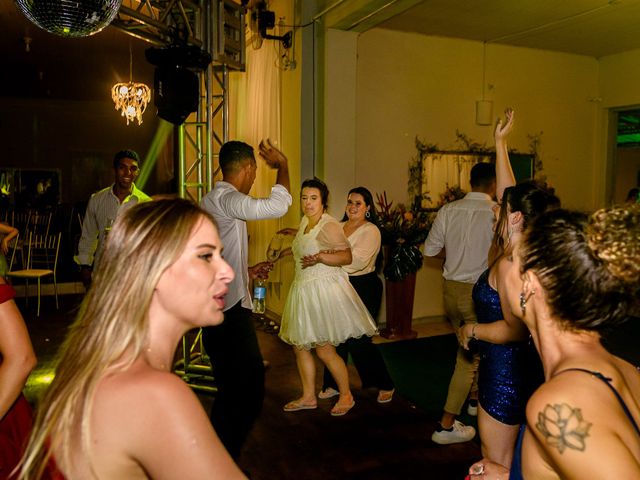 O casamento de Marcus Vinicius e Jeniffer em Barra do Ribeiro, Rio Grande do Sul 57