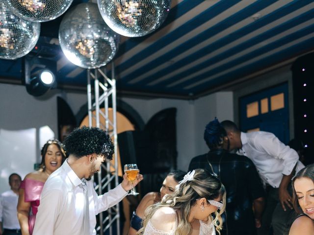 O casamento de Gabriel e Sarah em Belo Horizonte, Minas Gerais 231