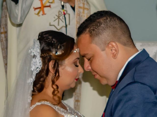 O casamento de Felipe Henrique e Talita em Ceilândia, Distrito Federal 37