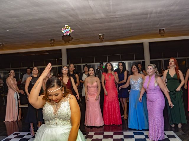 O casamento de Felipe Henrique e Talita em Ceilândia, Distrito Federal 81