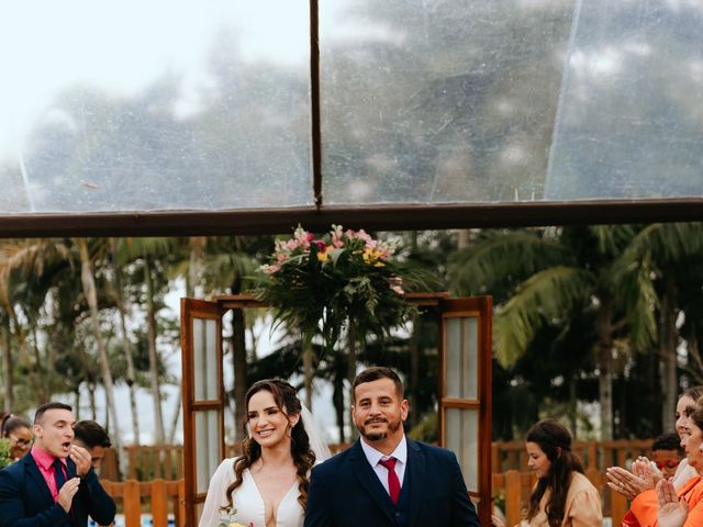 O casamento de Gabriel e Suély  em Governador Celso Ramos, Santa Catarina 14