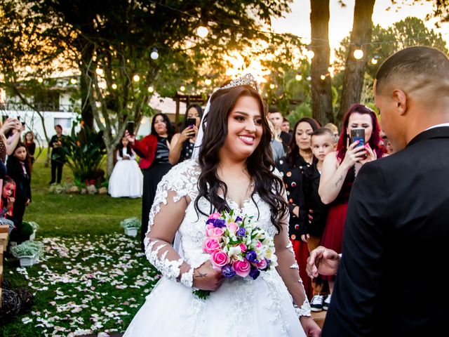 O casamento de Mateus e Thainara em São José dos Pinhais, Paraná 30