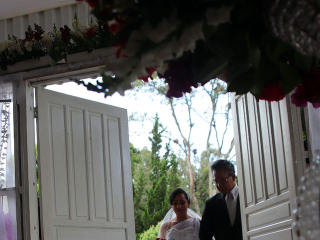 O casamento de Vinícius e Loreine  em Piraquara, Paraná 56