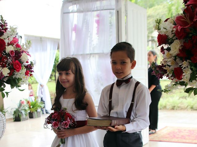 O casamento de Vinícius e Loreine  em Piraquara, Paraná 63