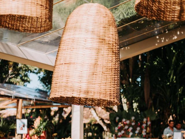 O casamento de Helem e Thiala em Arraial D&apos;Ajuda, Bahia 8